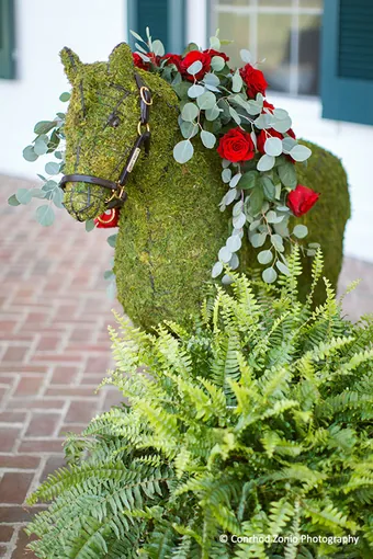 Centerpiece designed by Great Expectations KY