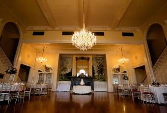 Wedding wedding party coordinated by Great Expectations KY in Central Kentucky