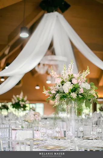 Wedding ceremony coordinated by Great Expectations KY in Central Kentucky